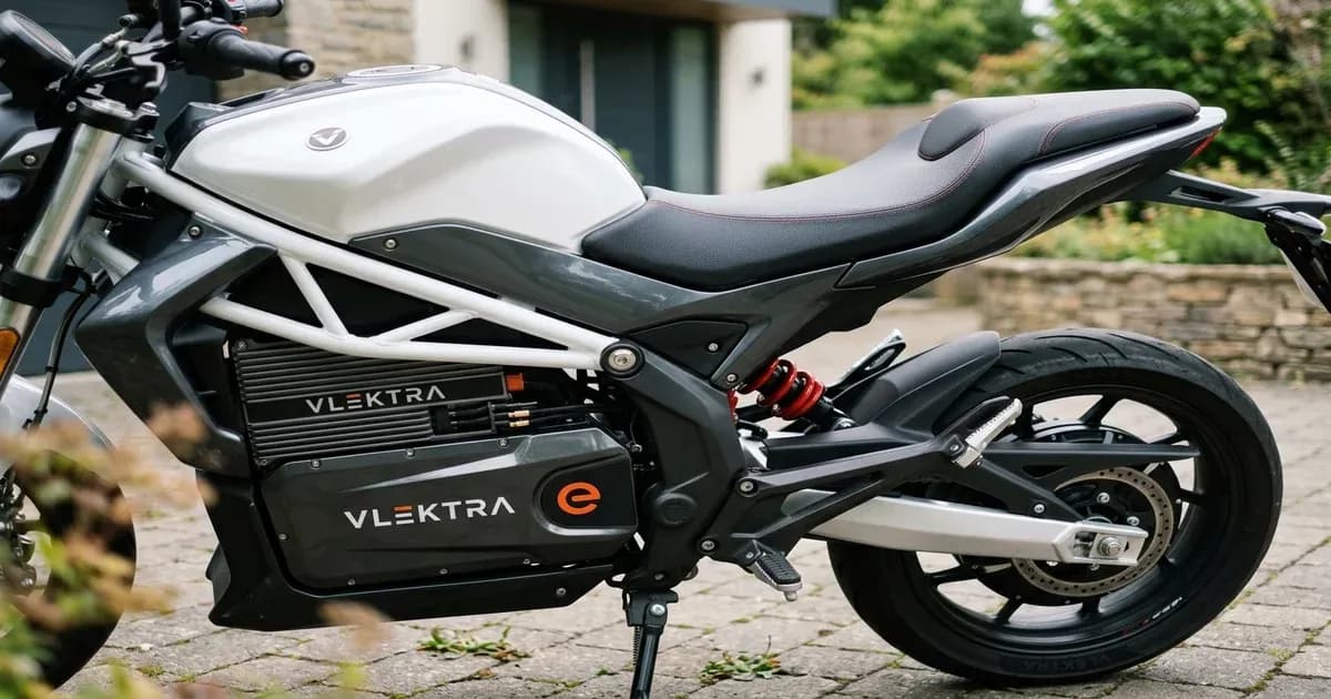 Vlektra electric motorcycle parked in a driveway in Pakistan — SolarNevs spec card