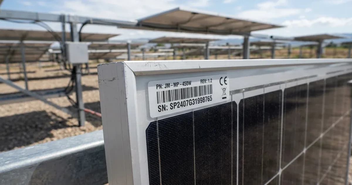 How to spot fake B-grade solar panels — SolarNevs spec card